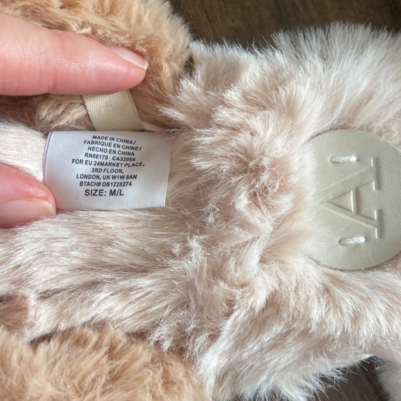 Anthropologie Lexie Sandal-style Faux Fur Slippers - Picture 3 of 4